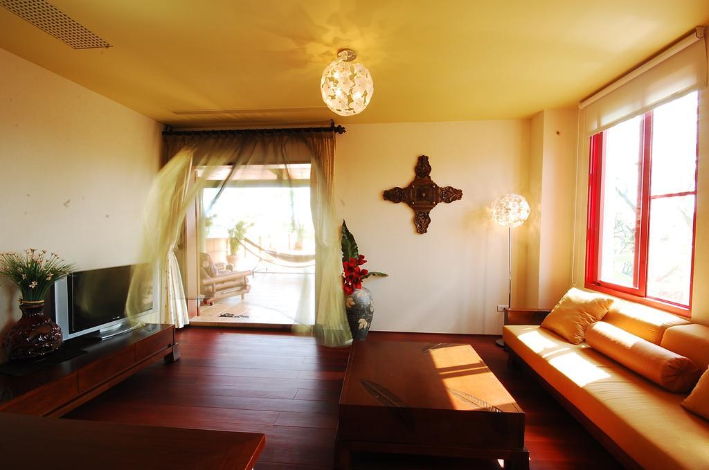 לודונג March 3 B&B Yilan מראה חיצוני תמונה