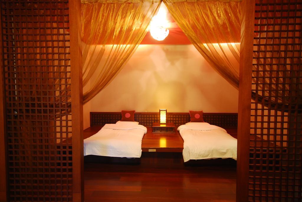 לודונג March 3 B&B Yilan מראה חיצוני תמונה